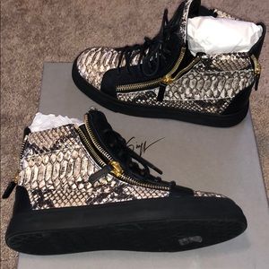 Giuseppe Zanotti Size 37